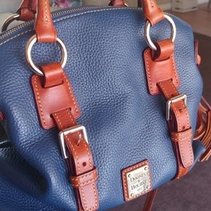 Dooney & Bourke Purse